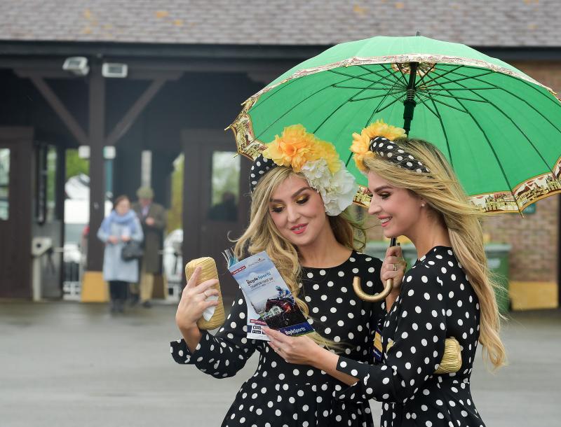'It's going to lash' - Last-minute fashion tips for a rainy Ladies Day at Punchestown 