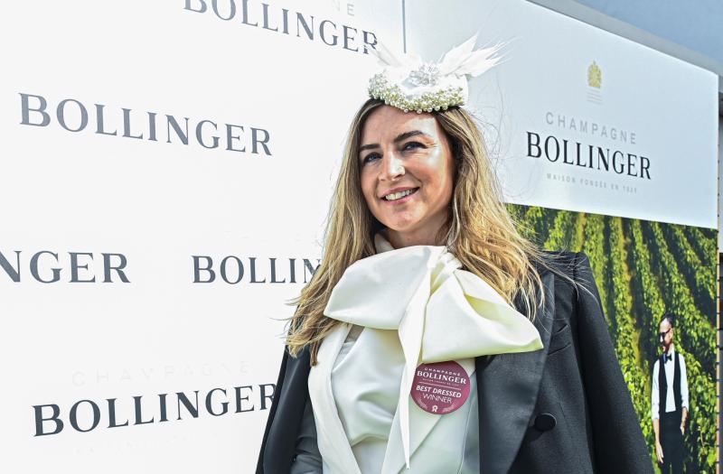 First time entrant in stunning outfit crowned Punchestown Best Dressed on Day 1